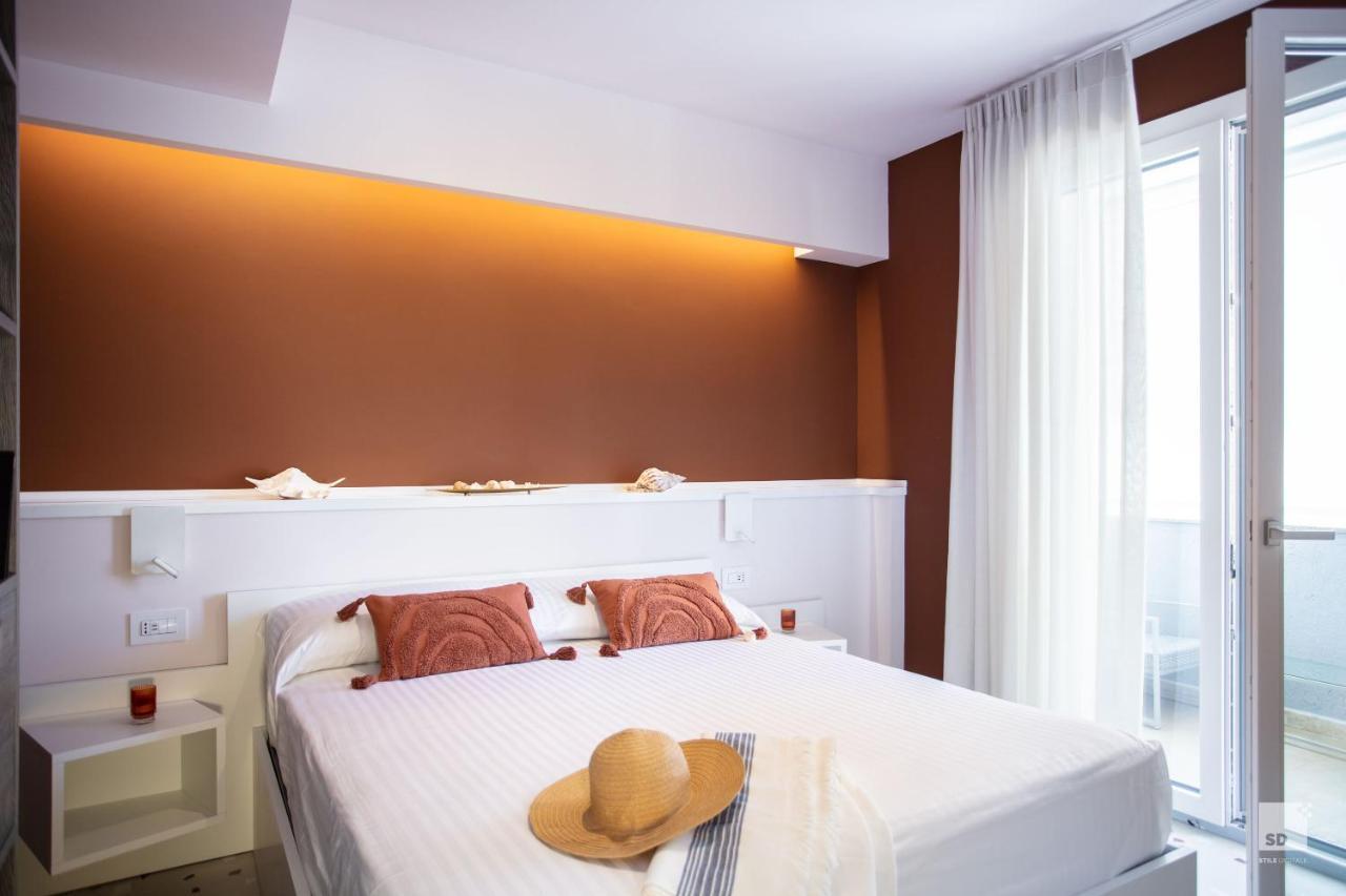 The Lady C - High Apartments Тропея Экстерьер фото