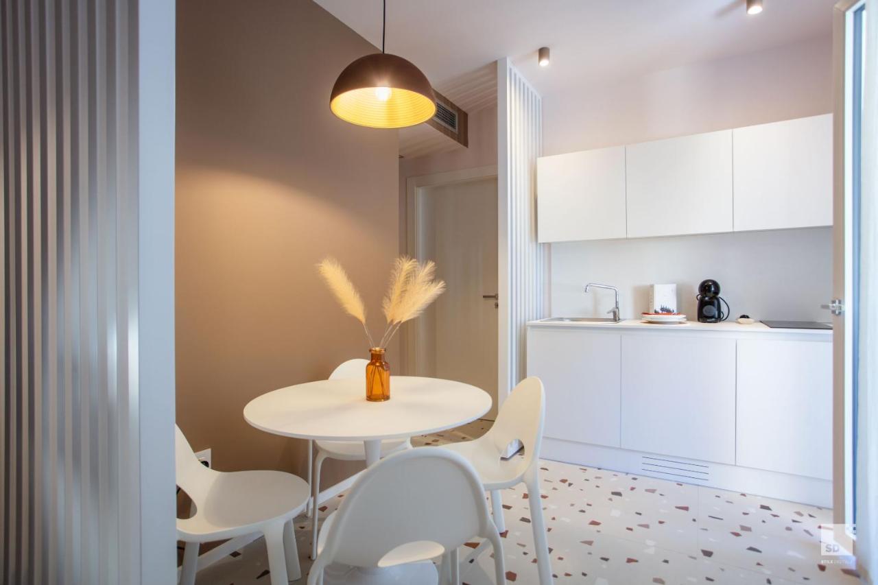 The Lady C - High Apartments Тропея Экстерьер фото