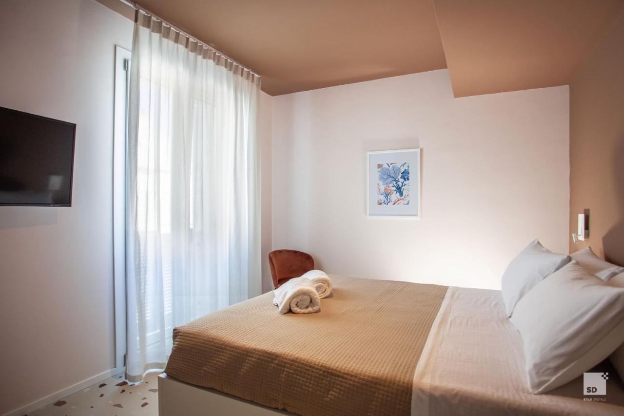 The Lady C - High Apartments Тропея Экстерьер фото