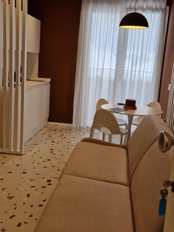 The Lady C - High Apartments Тропея Экстерьер фото