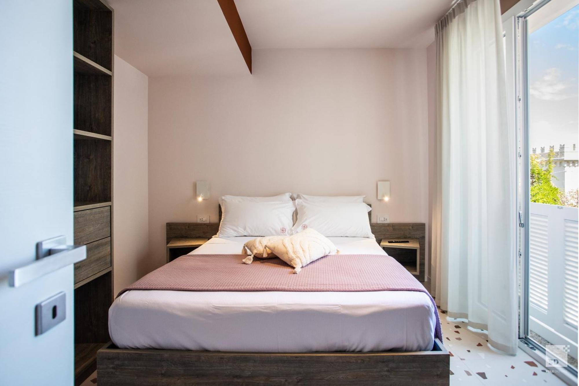 The Lady C - High Apartments Тропея Экстерьер фото